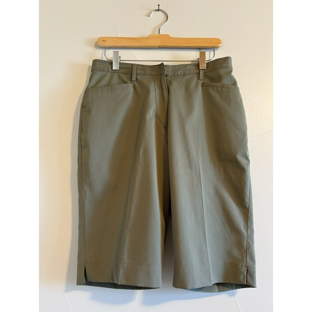 Fairway Golf &‎ Resort Bermuda Flat Front Golf Shorts, Women SZ 6 Khaki Green